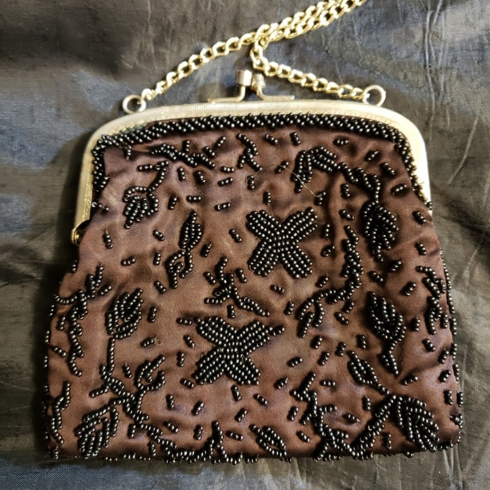 VINTAGE BEADED EVENING BAG